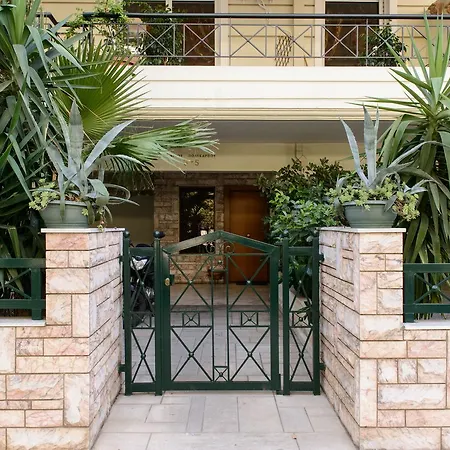 & Parking 100m Kerameikos Metro Apartment *